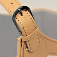 Сумка-газетница с ручкой, 38 х 19 х 22 см, экокожа, молочный/светло-коричневый, Z8-23 - вид 2 миниатюра