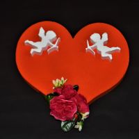 Сердце с ангелами из пенопласта и искусственными цветами, 34 см - вид 1 миниатюра