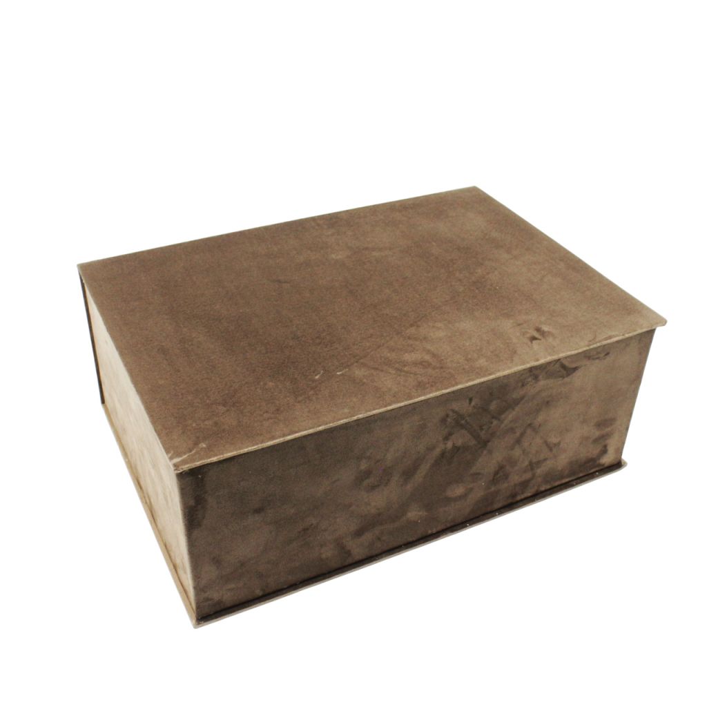 Коробка прямоугольная с откидной крышкой h17.5 х 46 х 32.5 см, бархат, Z39-32