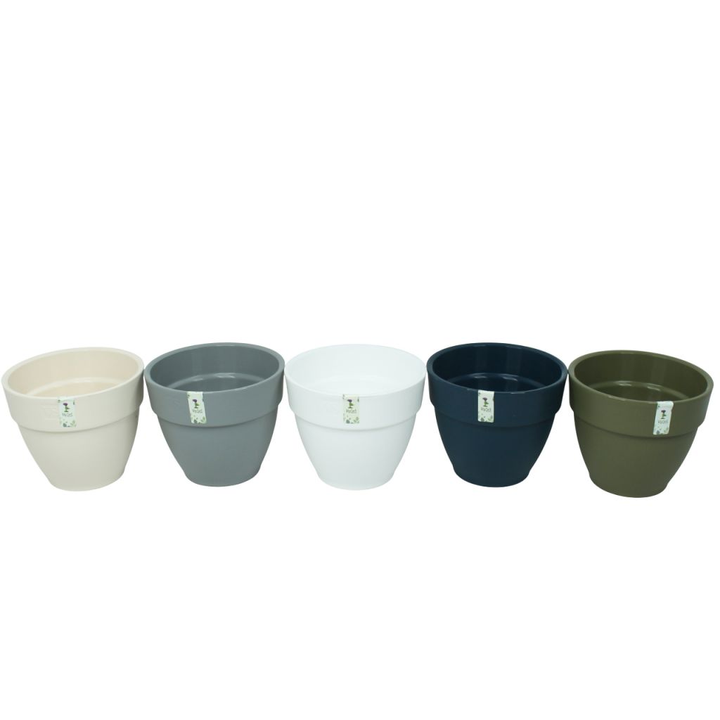 Кашпо пластиковое с дренажной системой Лори d21 х h17.2 см, 4 л Кашпо пластиковое с дренажной системой Лори d21 х h17.2 см, 4 л