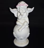 Ангел из полистоуна на шаре 40 см, № 17 - вид 1 миниатюра