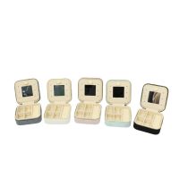 Шкатулка для украшений h5 х 10 х 10 см, велюр, FA19-4 Шкатулка для украшений h5 х 10 х 10 см, велюр, FA19-4