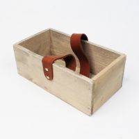 Ящик деревянный для цветов и подарков с декоративным элементом 25 х 14 х 9 см, в ассортименте - вид 1 миниатюра